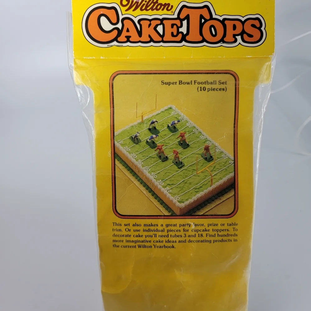 Wilton Cake Tops Vintage Superbowl Football Set 10 Piece New In Package Unopened